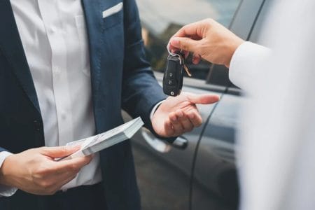 Do Car Salesmen Get Paid Hourly